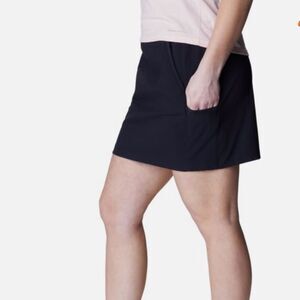 Columbia Size XS Leslie Falls Skort NWT